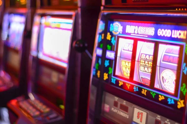 Live dealer studio with Fa Cai Shen Deluxe wheel and betting interface