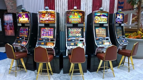 Live dealer at Texas Hold'em Bonus table with HD camera setup